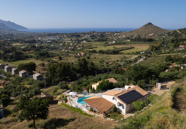 Villa a Scopello - VILLA OLIMPIA 6+2 Villa a Scopello - VILLA OLIMPIA 6+2