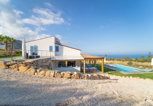 Villa a Scopello - Villa Majestatis con piscina privata Villa a Scopello - Villa Majestatis con piscina privata