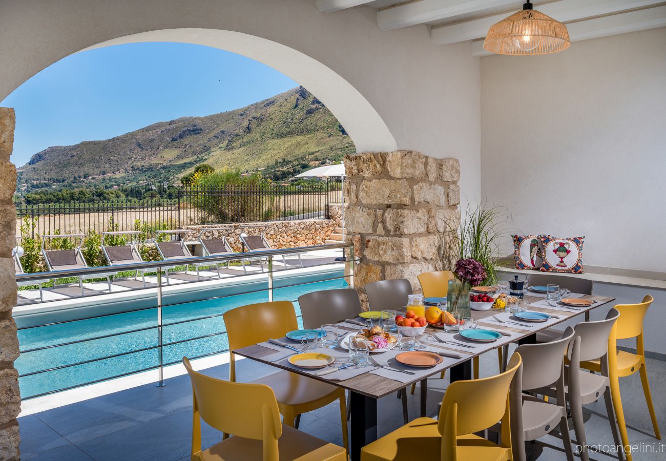 Villa a Castellammare del Golfo - Villa Aglea con piscina privata Villa a Castellammare del Golfo - Villa Aglea con piscina privata