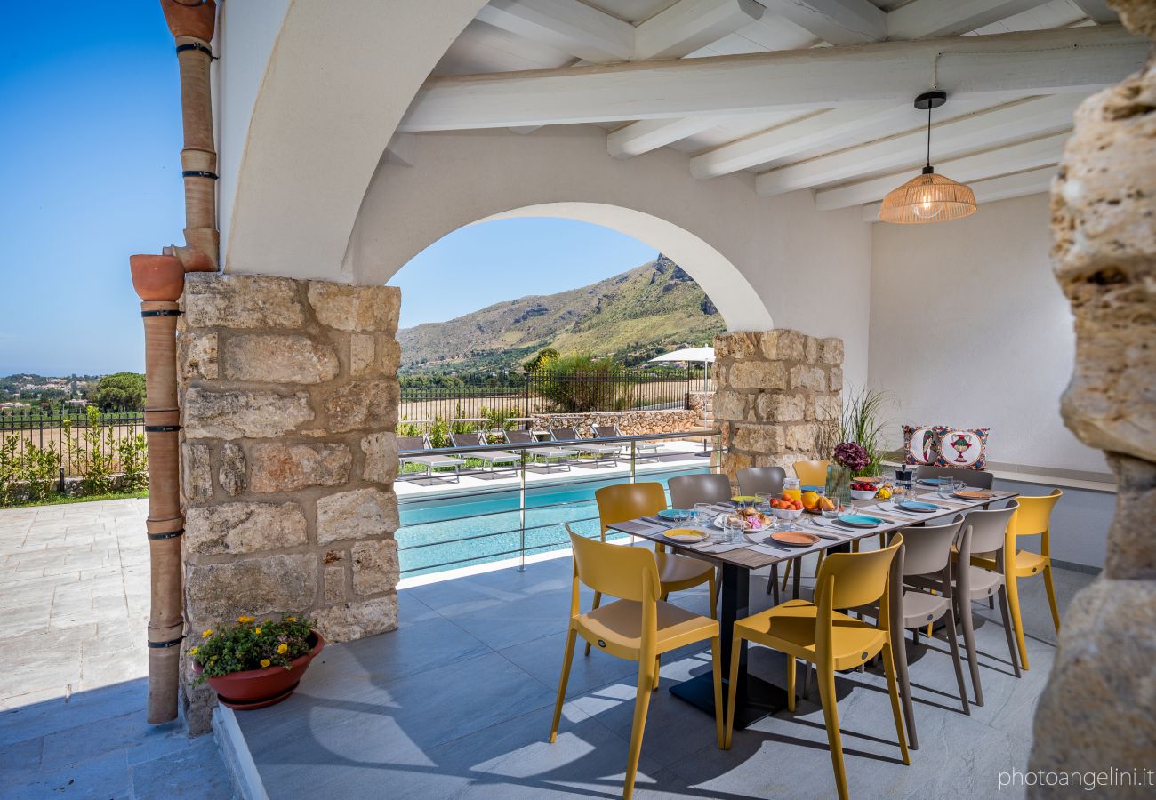Villa a Castellammare del Golfo - Villa Aglea con piscina privata Villa a Castellammare del Golfo - Villa Aglea con piscina privata
